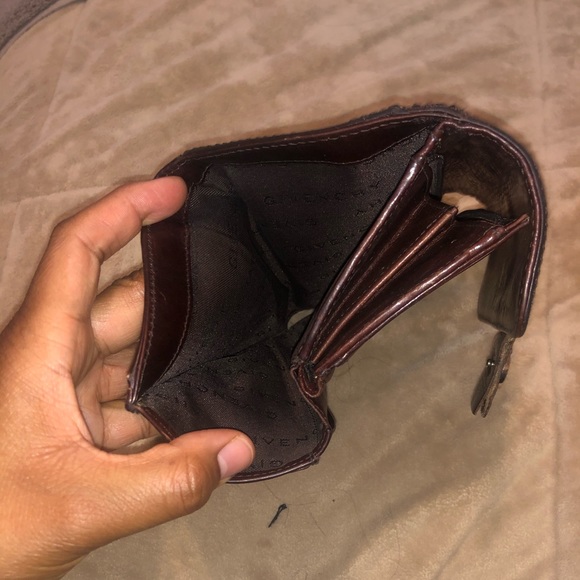 Givenchy Wallet - Picture 5 of 5